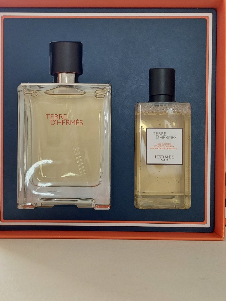 Terre D'Hermès eau de toilette 100ml + shower gel, Ophalen of Verzenden, Nieuw