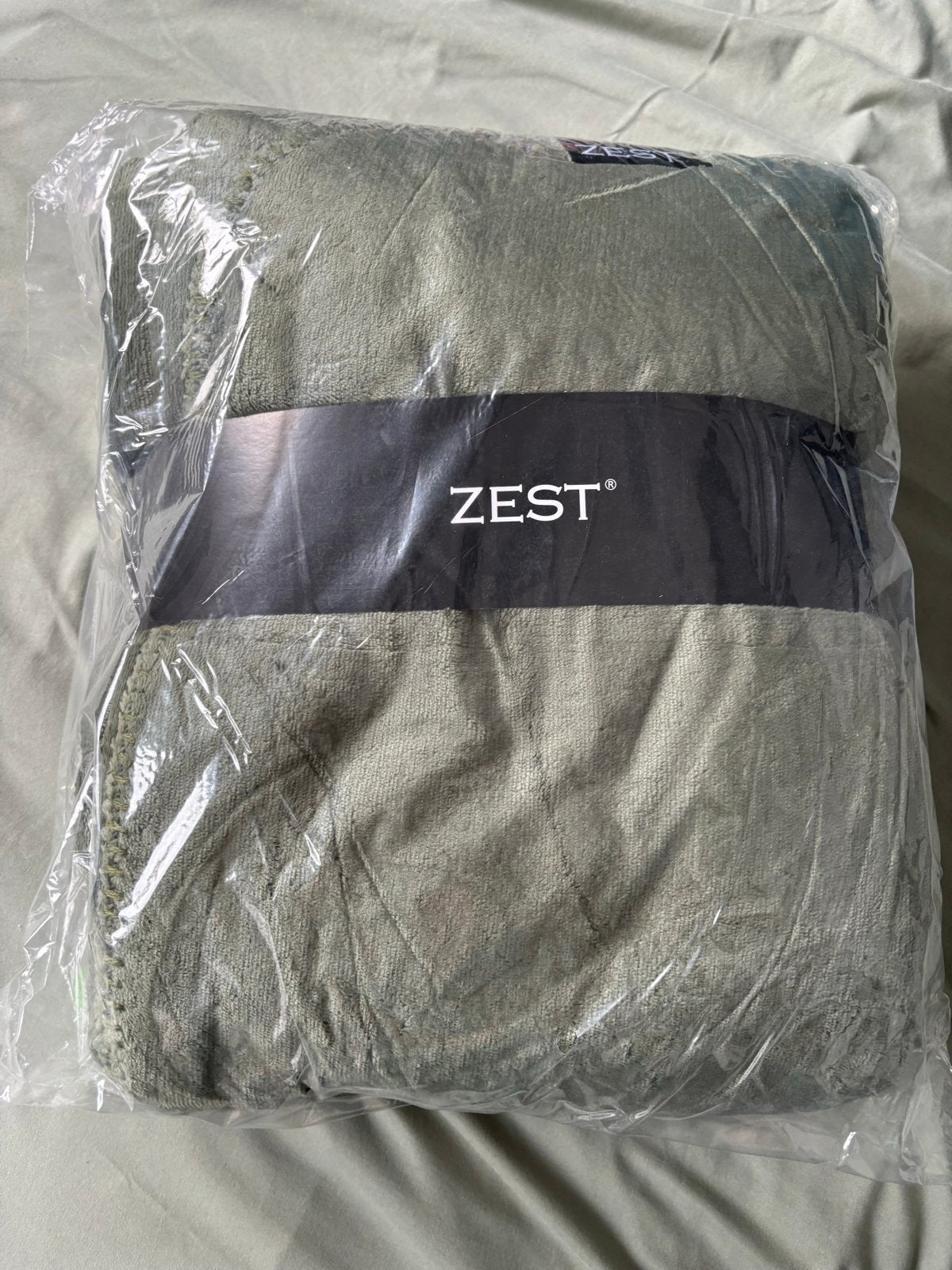 Nieuwe ZEST Fleece Plaid 150x200cm - Olijfgroen, Fleecedeken, 200 cm, Nieuw, Polyester