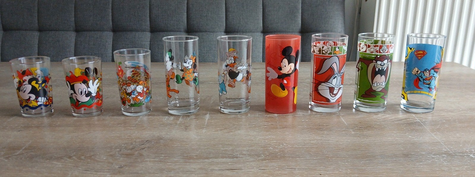 drinkglas glazen disney Mickey mouse Superman Looney Tunes, Ophalen of Verzenden, Mickey Mouse, Gebruikt, Servies