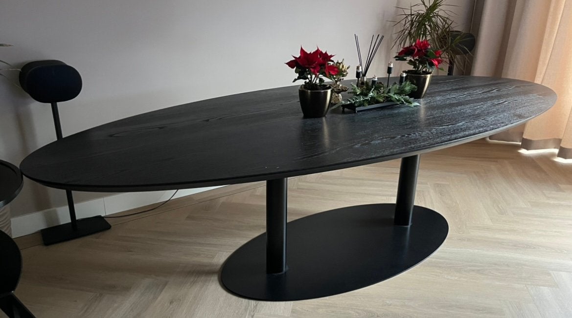 Eettafel deens ovaal (zwart) te koop, Ophalen, 100 tot 150 cm, Eikenhout, Vijf personen of meer