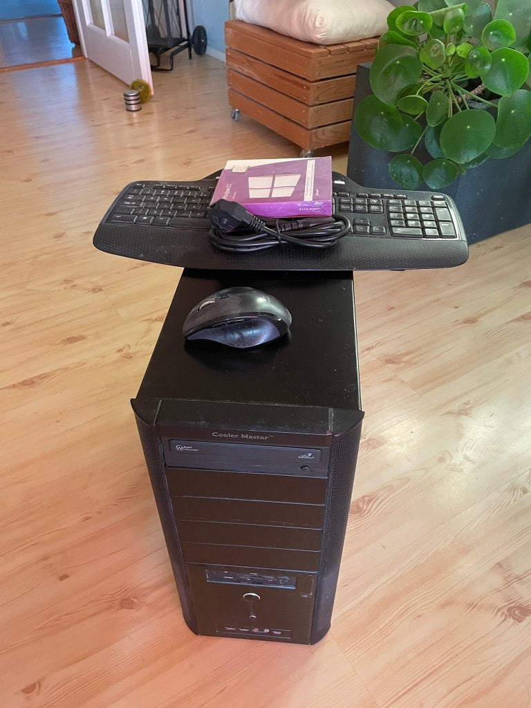 DESKTOP (zeer goed te gebruiken in Lunex!), Computers en Software, HDD, Zo goed als nieuw, 1 TB, Met videokaart