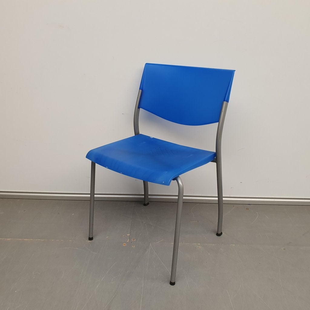 Ahrend kantinestoel - kunststof blauwe zitting, Huis en Inrichting, Niet ingevuld, Gebruikt, Niet ingevuld, Niet ingevuld