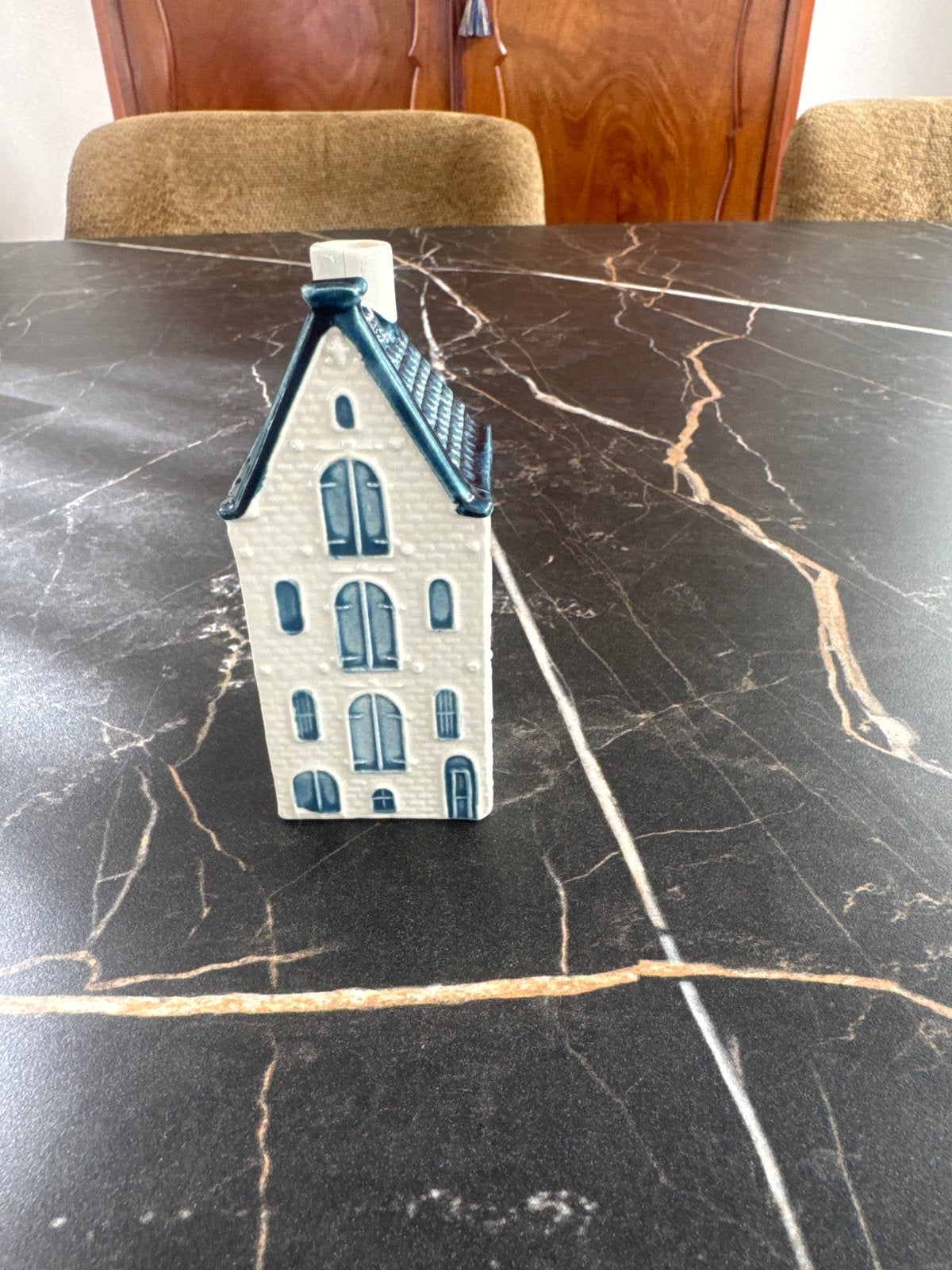 KLM Delfts Blauw huisje 54 - Beschadigd, Ophalen of Verzenden, Gebruikt
