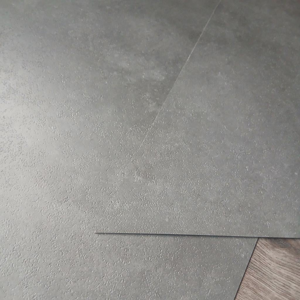 Pvc steengrijs, Doe-het-zelf en Verbouw, Tegels, Ophalen, Minder dan 5 m², 60 cm of meer, 60 cm of meer