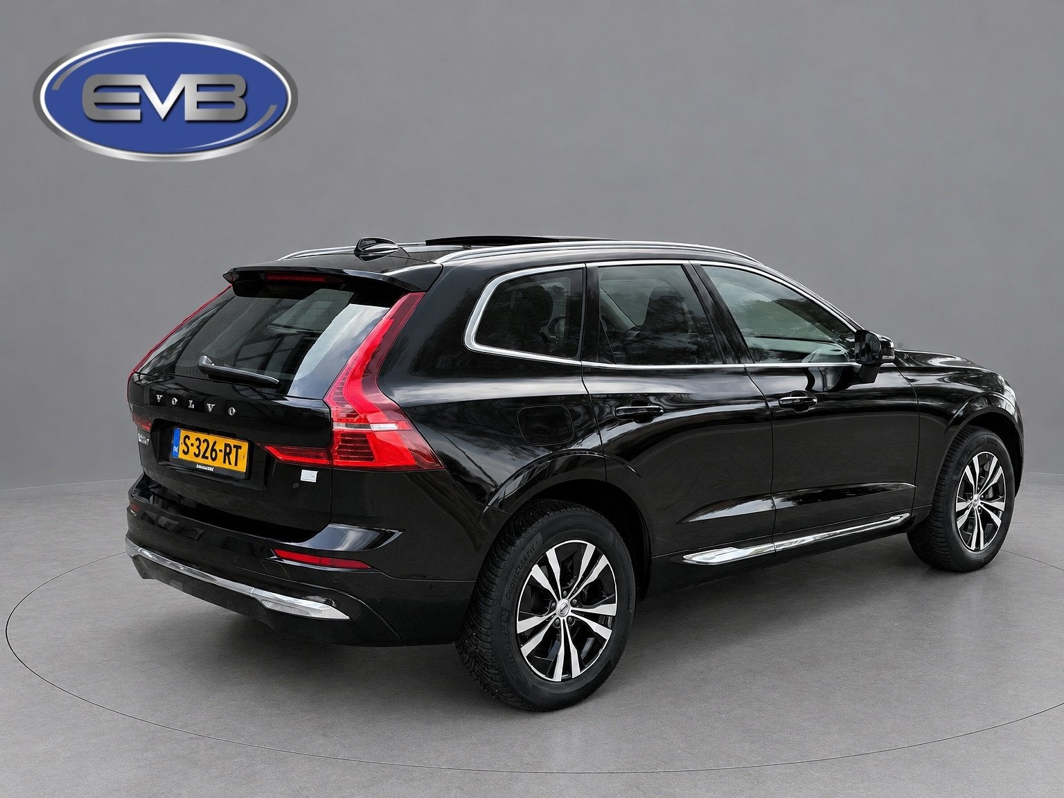 Volvo XC60 2.0 T6 Plug-in hybrid AWD Essential Bright, panor, Auto's, Automaat, Dealer onderhouden, Gebruikt, Euro 6
