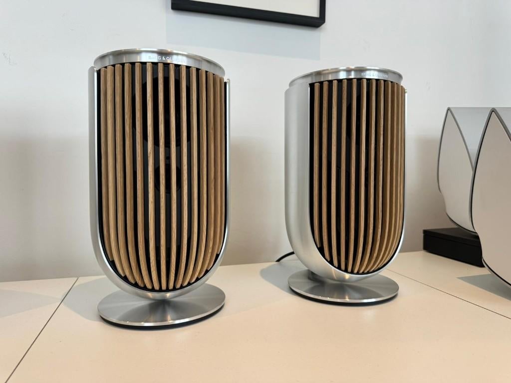 Beolab 8 luidsprekers | B&O Bang en Olufsen, Info@bang-olufsen.dk, Zo goed als nieuw, 120 watt of meer, Bang & Olufsen Alle 1 / DK-7600 Struer / Denmark