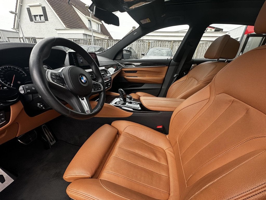 BMW 6-serie Gran Turismo 640i xDrive M-Sport|Night vision|Ad, Auto's, Automaat, Lichtsensor, Gebruikt, Euro 6