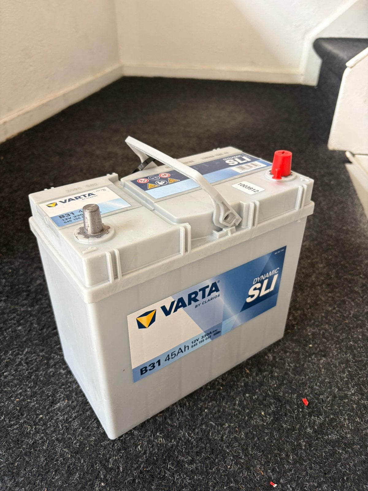 Varta B31 auto accu 12V 45Ah 330A – NIEUW, Ophalen of Verzenden, Universele onderdelen