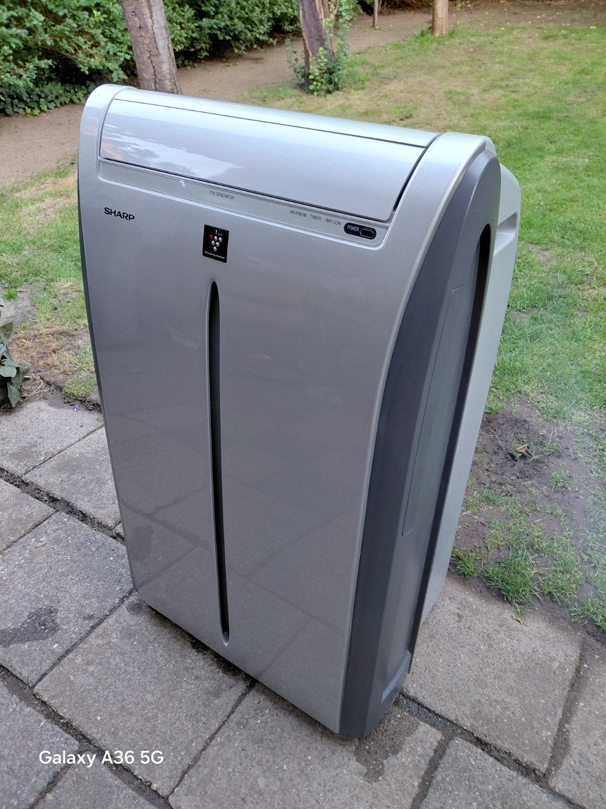 🥶beast🥶 of an 🥶air conditioner 🥶Sharp Mobiele Airco, Ophalen, Koelen en Ontvochtigen, Timer, 3 snelheden of meer