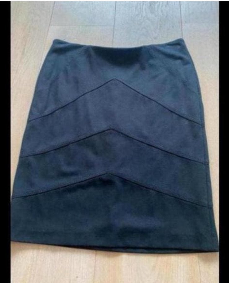 Sheila de vries kokerrok 42 nieuwstaat, Kleding | Dames, Zwart, Maat 42/44 (L), Ophalen of Verzenden, Zo goed als nieuw