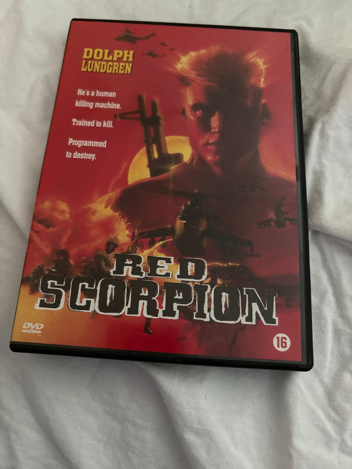 Red Scorpion DVD - Actiethriller met Dolph Lundgren, Cd's en Dvd's, Dvd's | Actie, Gebruikt, Vanaf 16 jaar, Actiethriller, Ophalen of Verzenden