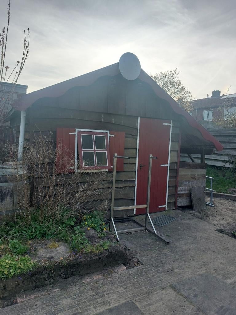 Tuinhuis gratis ophalen.  Moet nu weg., Ophalen, Gebruikt, 250 tot 500 cm