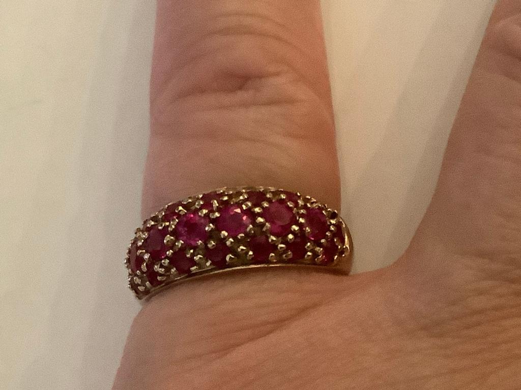 Prachtige vintage gouden ring edelsteen Robijn 9 k 375 goud, Verzenden, Met edelsteen, Dame, Goud