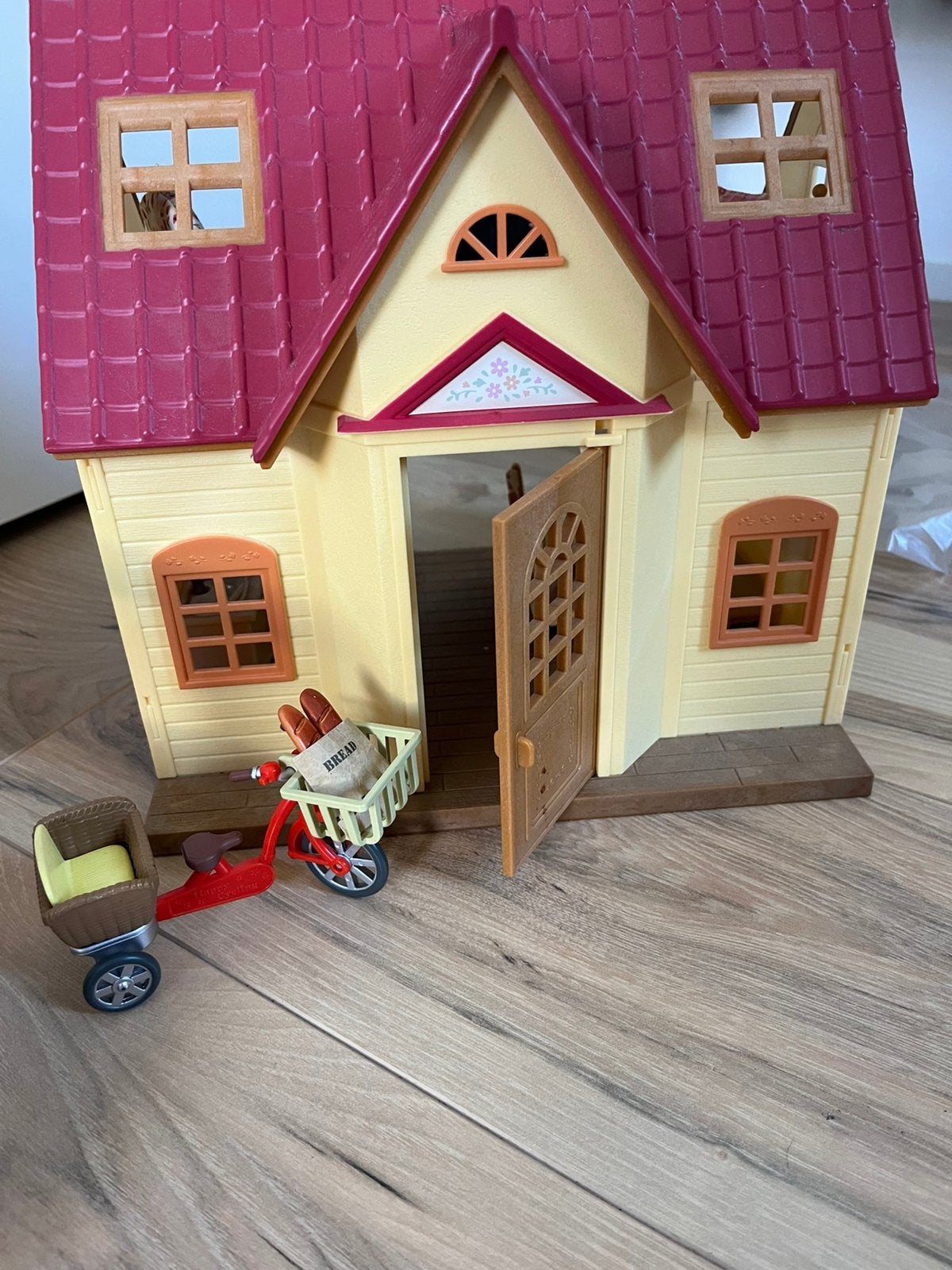 Sylvanian Families Starterhuis, Ophalen of Verzenden, Zo goed als nieuw, Poppenhuis