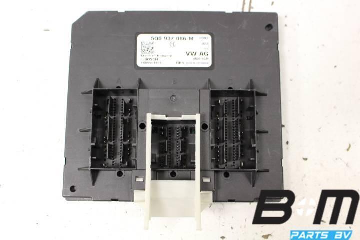 BCM (Boordnetregelapparaat) Volkswagen Golf 7 5Q0937086M, Gebruikt