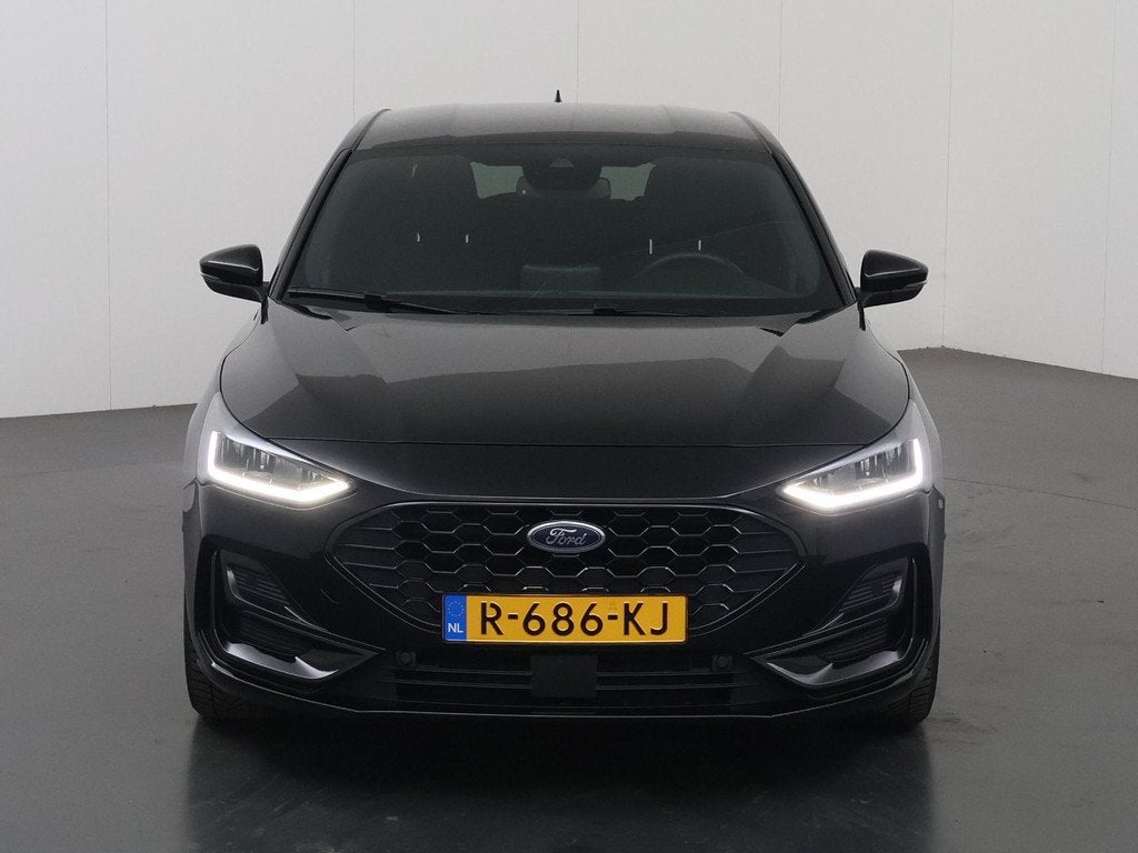 Ford Focus 1.0 EcoBoost Hybrid ST Line Style | Winterpakket, Gebruikt, Zwart, Origineel Nederlands, Bedrijf