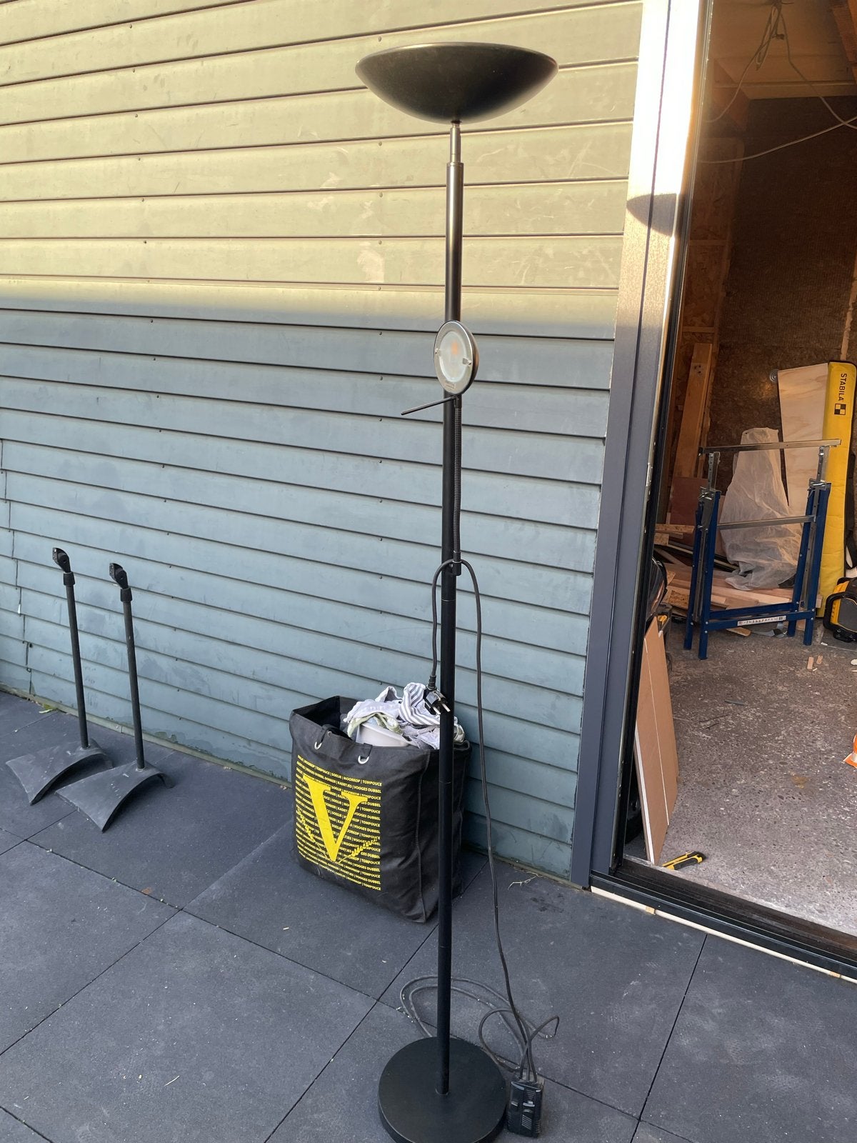 Zwarte Staande Vloerlamp met Uplighter en Leeslamp, Ophalen, Gebruikt, E27 (groot), Metaal
