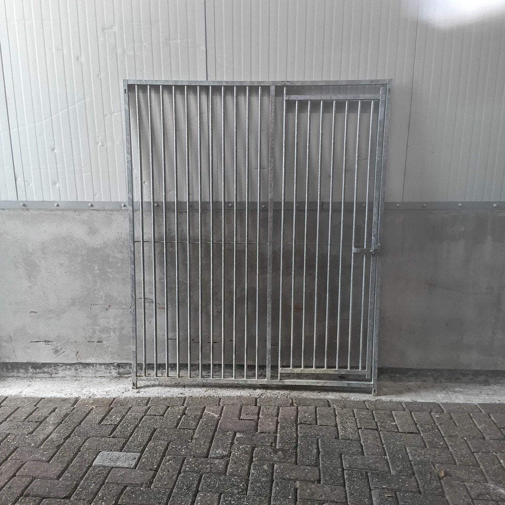 1,5m spijlen 5cm deur rechts gebruikt hondenren kennelpaneel, Hondenkennel, 110 cm of meer, 100 cm of meer, Ophalen of Verzenden