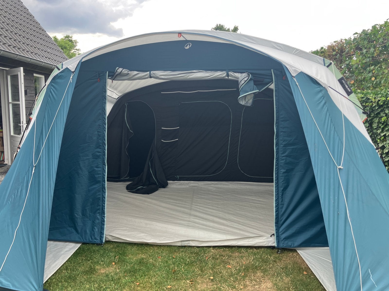 Tent Decathlon Quechua Arpenaz 6.3, Ophalen, Zo goed als nieuw
