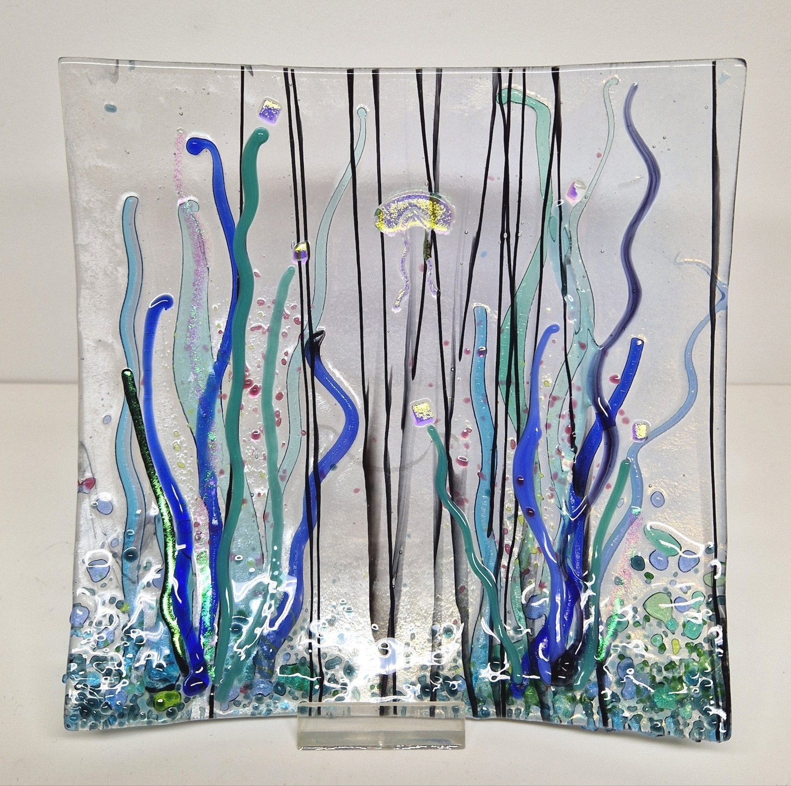 Moderne vierkante glazen schaal met aquatisch decor., Ophalen