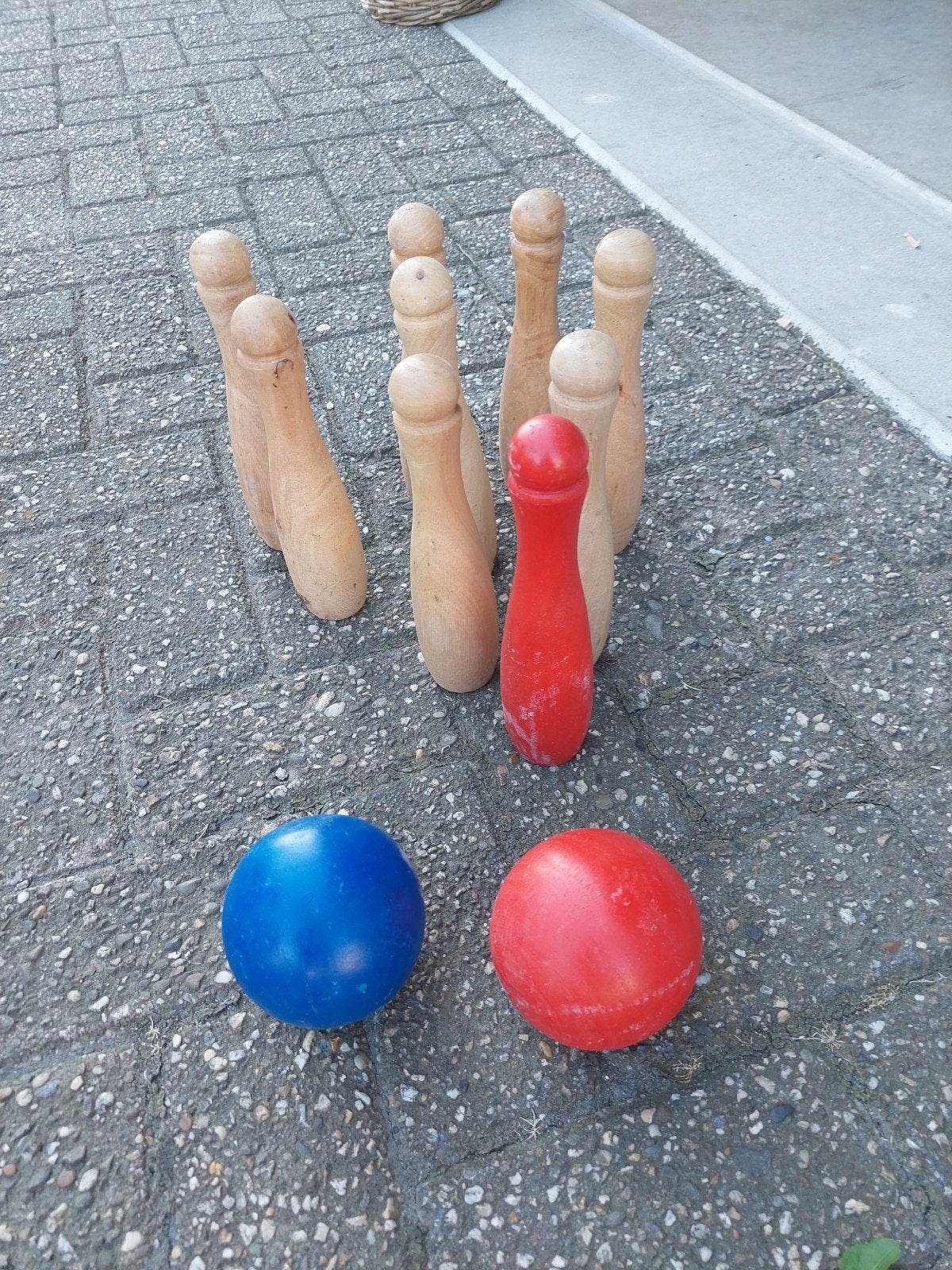 Houten kegelspel met twee ballen, Vijf spelers of meer, Ophalen of Verzenden, Gebruikt