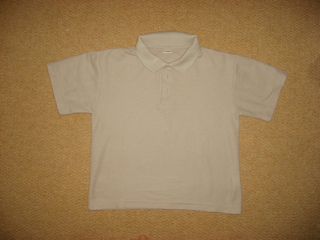 Beige polo 110, Verzenden, Zo goed als nieuw, Jongen, Shirt of Longsleeve