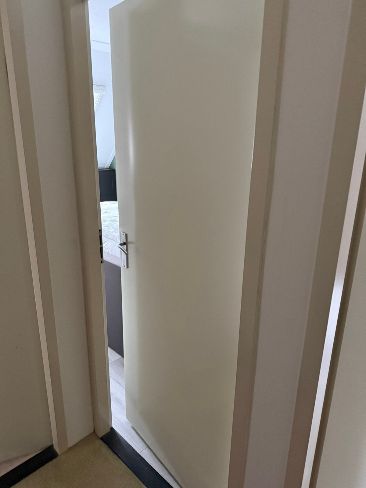 Gratis 4 x opdekdeur, Doe-het-zelf en Verbouw, Deuren en Horren, Ophalen, Binnendeur, 200 tot 215 cm