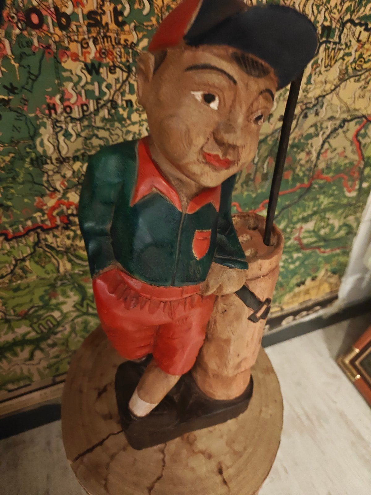 Prachtig Oud Houten Beeld Golfer in mooie staat 40 cm hoogte, Ophalen of Verzenden