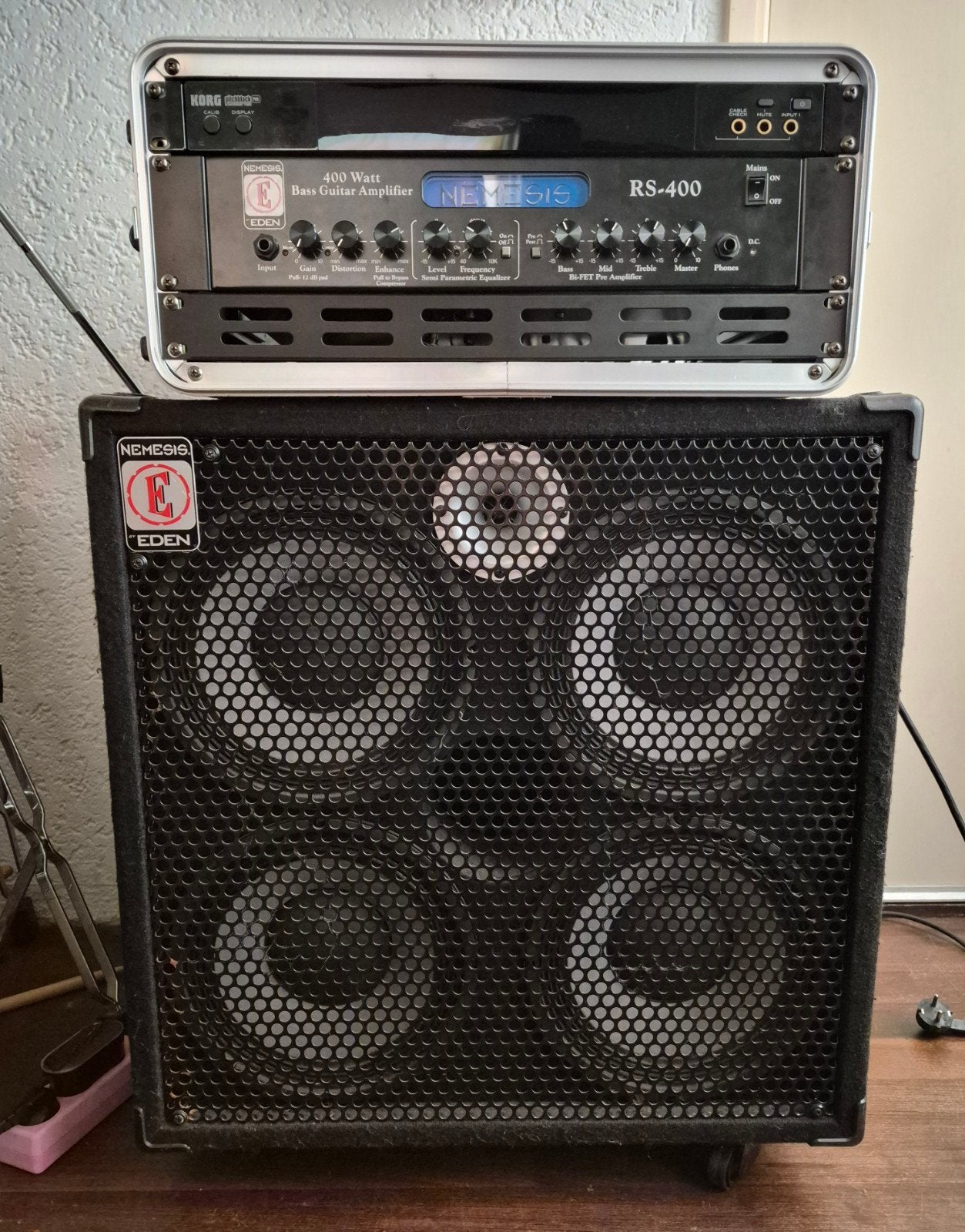 Nemesis Eden basversterker 400 watt, Ophalen, 100 watt of meer