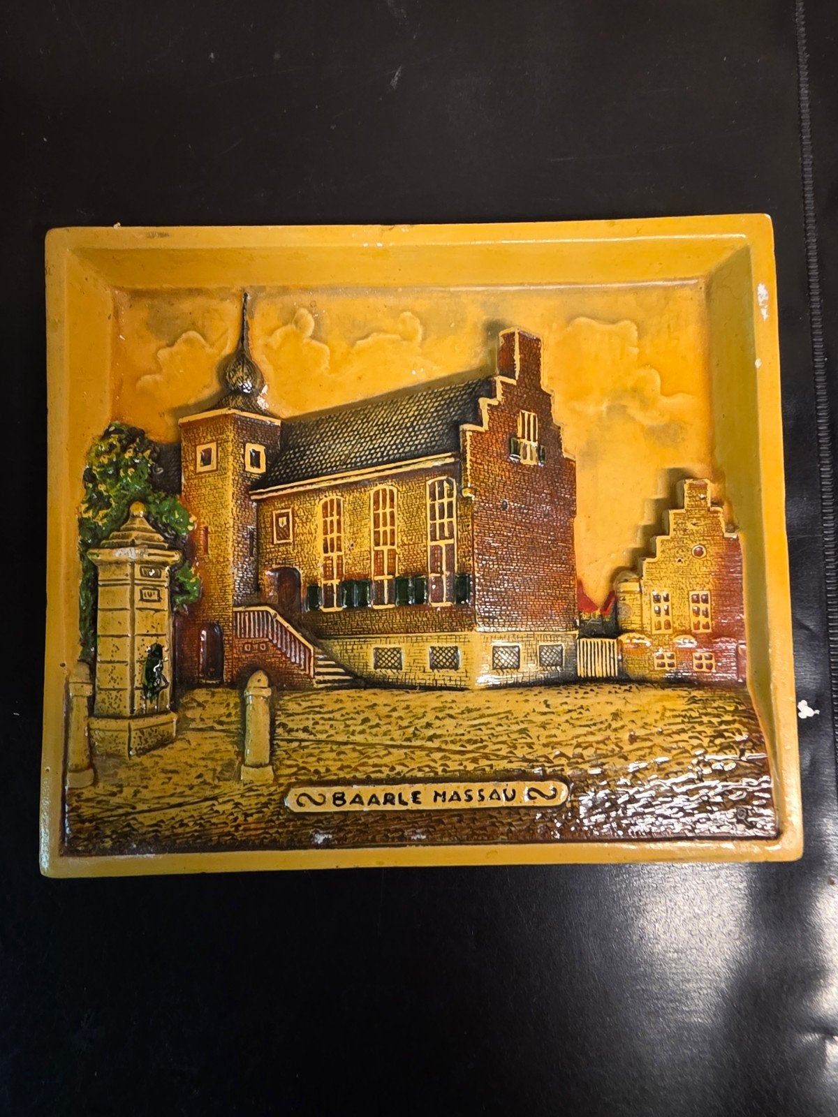 Vintage Baarle Nassau Wanddecoratie Reliëf tegel, Ophalen of Verzenden