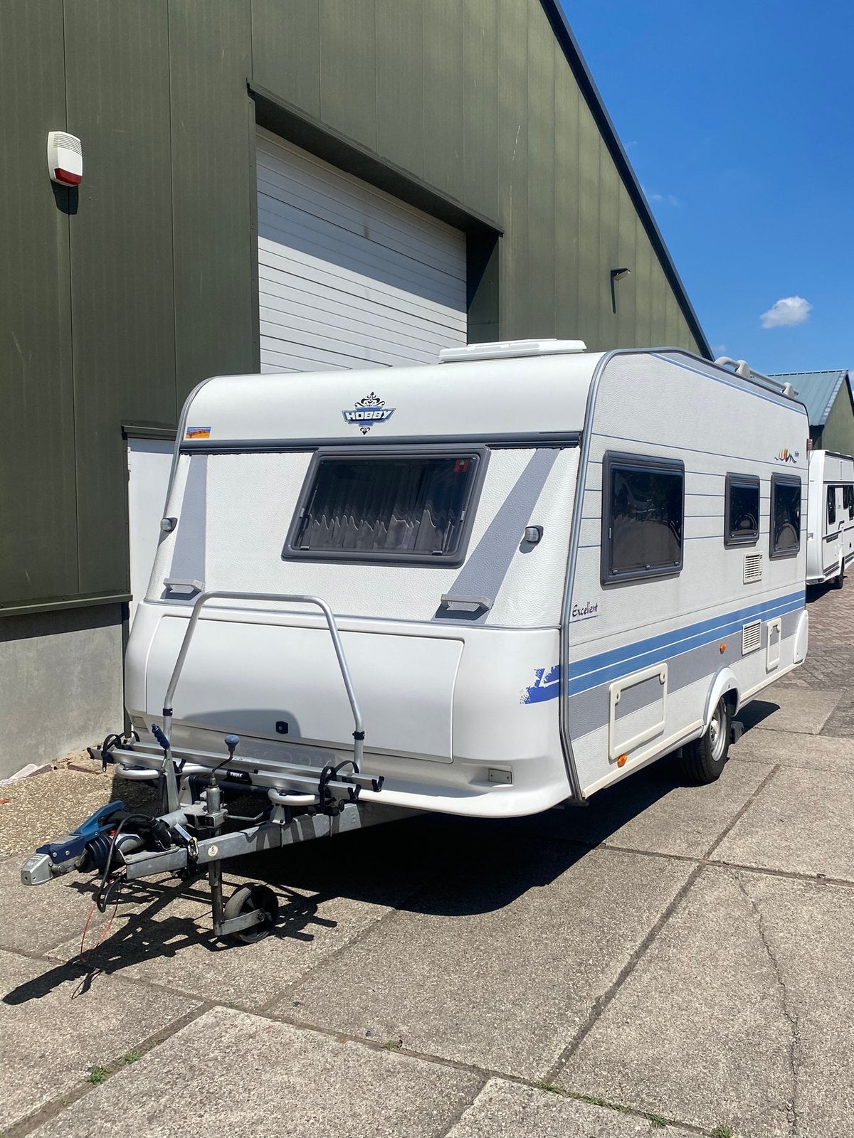 T.k Hobby 460 ufe, bw.jr okt 2001, Caravans en Kamperen, Rondzit, Hobby, Frans bed, Schokbreker