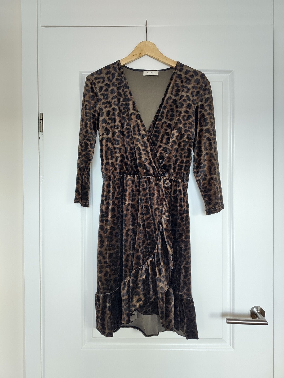 Modström Luipaardprint Jurk - Maat S, Modström, Bruin, Ophalen of Verzenden, Zo goed als nieuw
