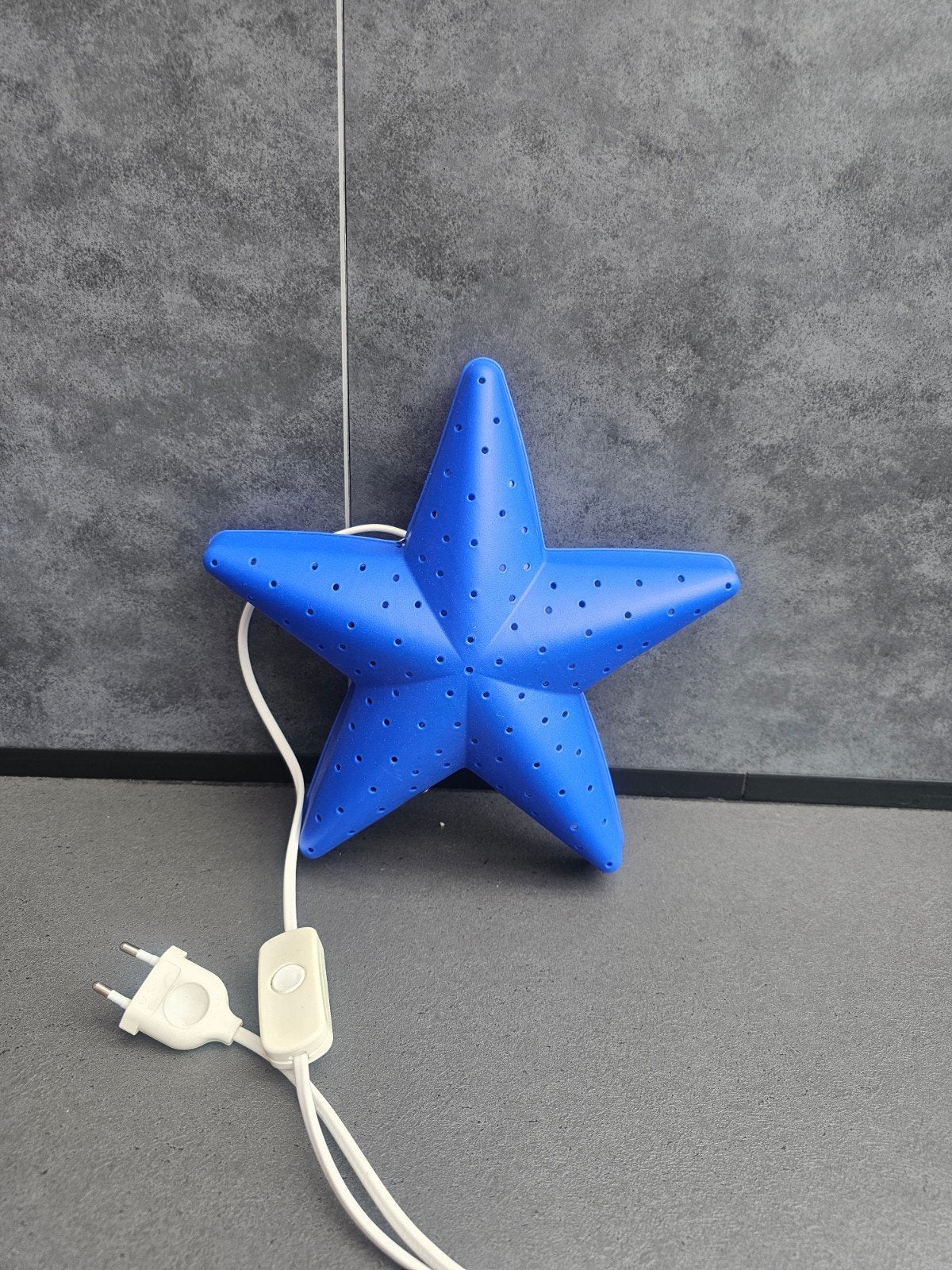 Ikea wandlamp blauwe ster - perfect voor kinderkamer, Ophalen of Verzenden, Zo goed als nieuw, Kunststof, Kinderkamer, speels, modern