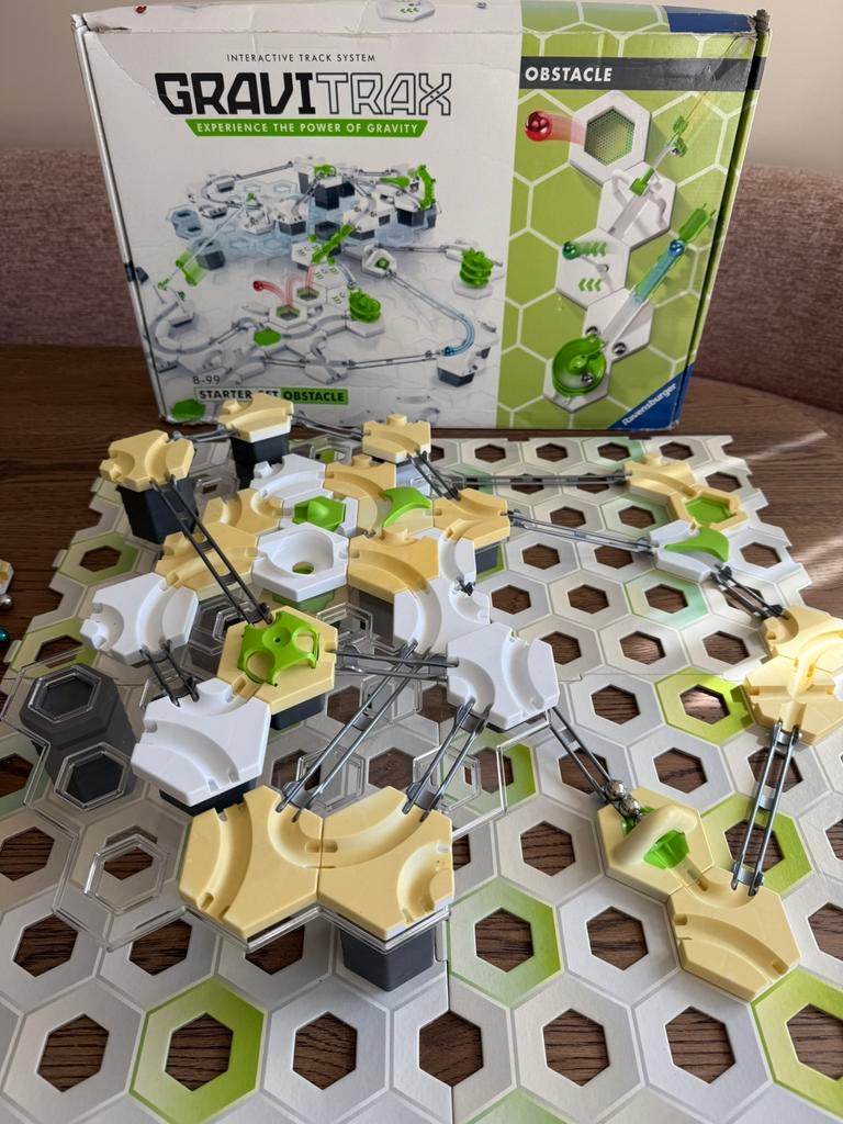Gravitrax starter-set obstacle met 7 uitbreidings sets, Kinderen en Baby's, Speelgoed | Educatief en Creatief, Zo goed als nieuw