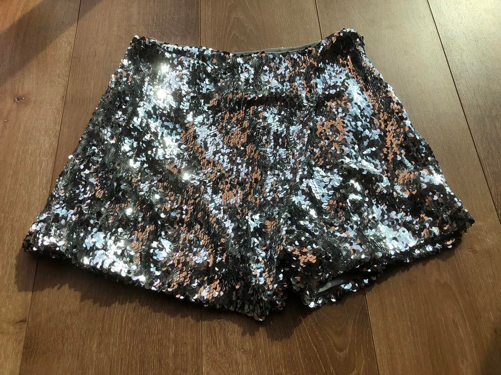 Broekje met pailletten, Kleding | Dames, Overige kleuren, Kort, Ophalen of Verzenden, Zo goed als nieuw