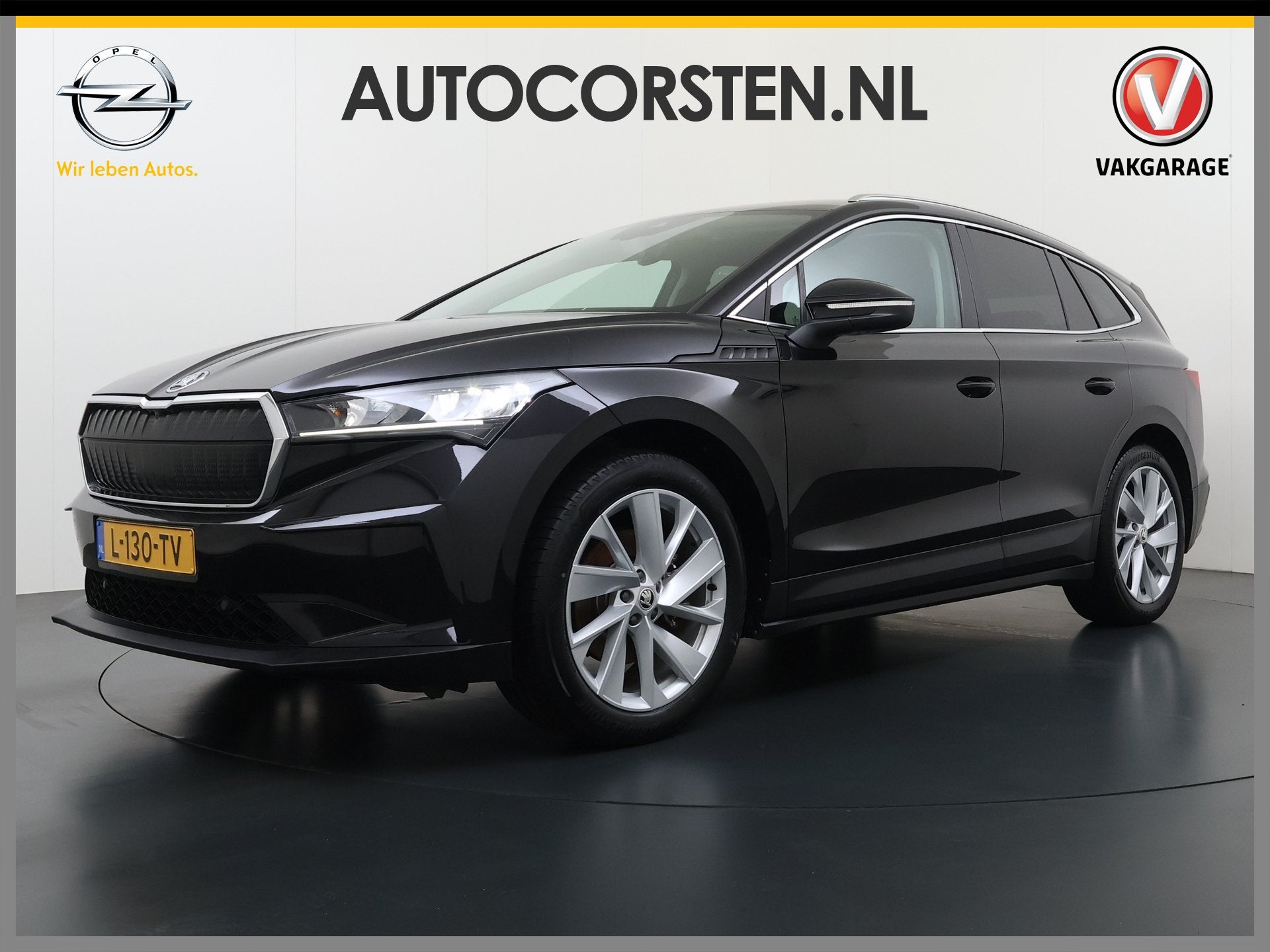 Skoda Enyaq iV 60 Trekhaak Lmv 20" Apple Carplay Android Ele, Auto's, Automaat, Gebruikt, Beige, 179 pk