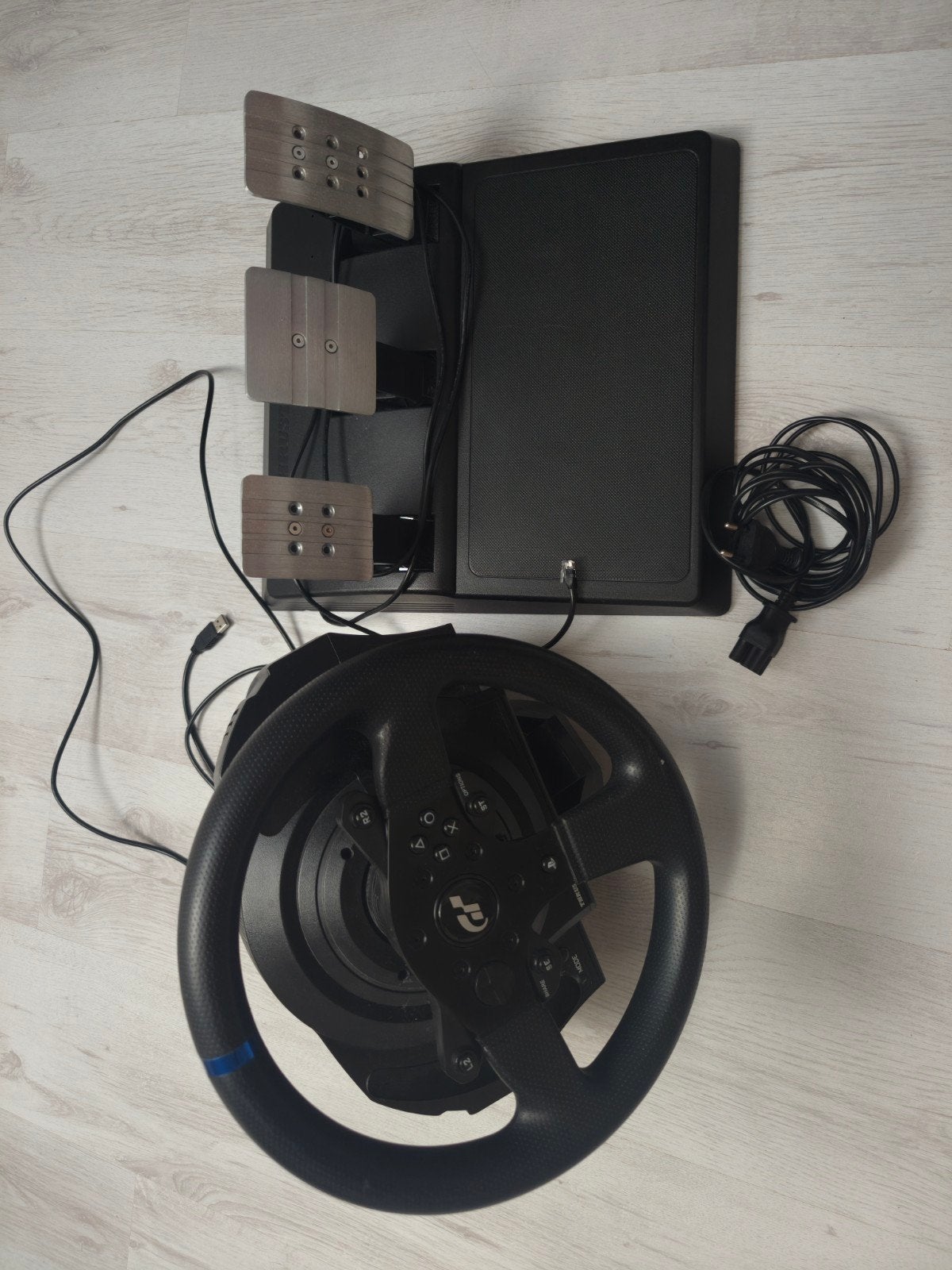 Thrustmaster T300 RS GT, Ophalen, Zo goed als nieuw, Stuur of Pedalen, PlayStation 4