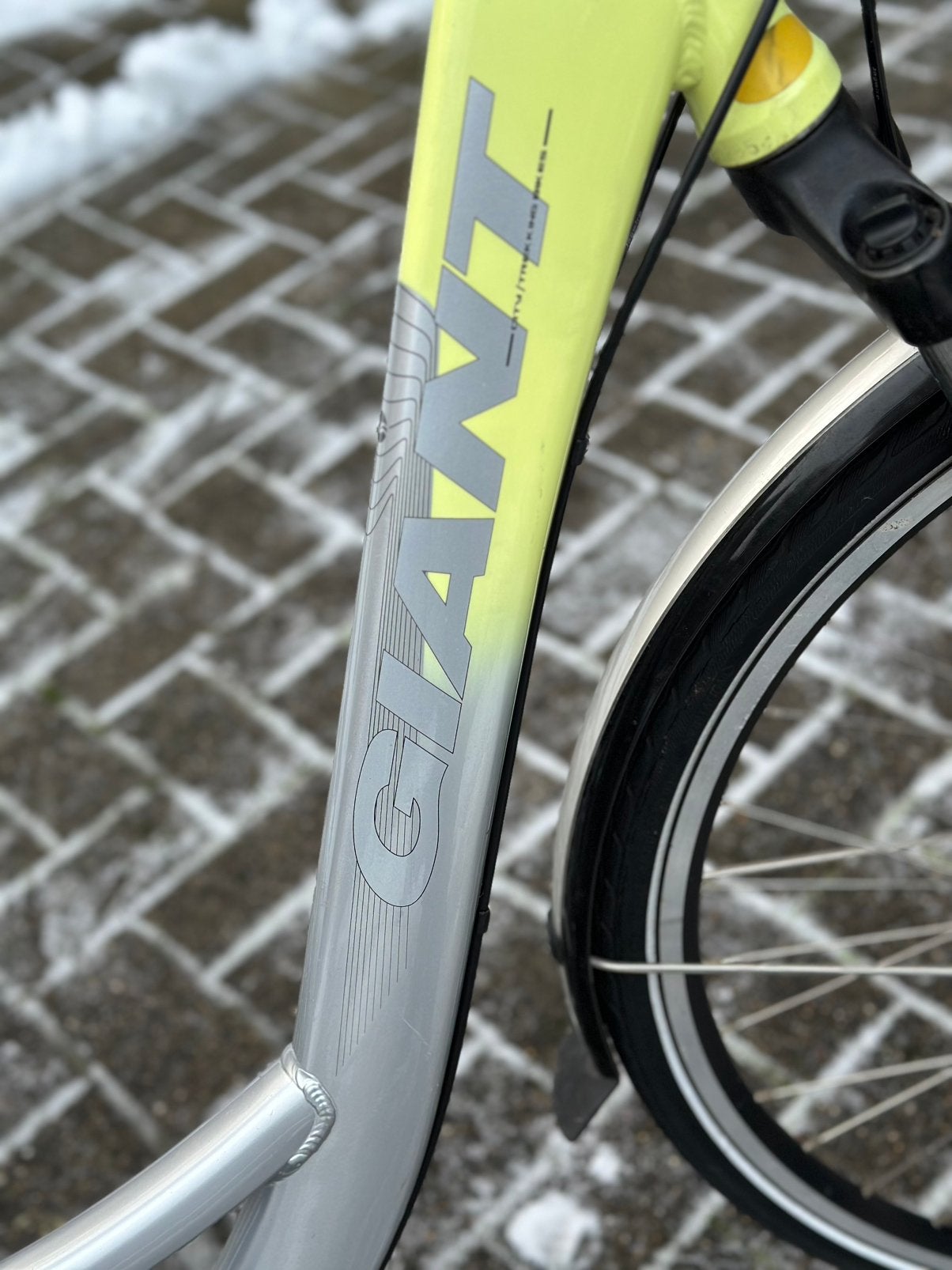 nette staat giant damesfiets framemaat 53 cm hoogste, 53 tot 56 cm, Versnellingen, Zo goed als nieuw, Trommelrem