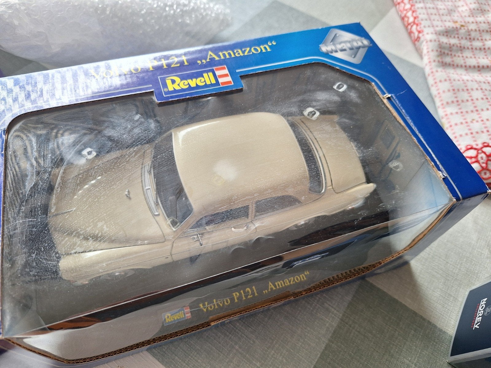 Volvo amazon REVELL 1/18, Hobby en Vrije tijd, Modelauto's | 1:18, Ophalen of Verzenden, Nieuw, Revell