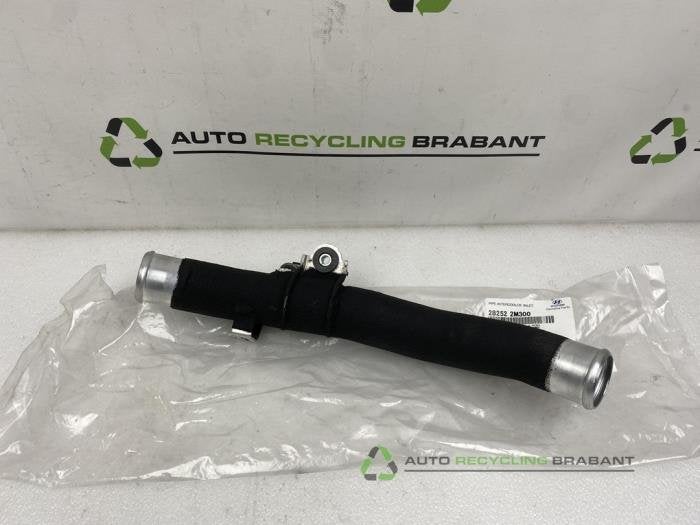 Intercooler Buis van een Hyundai Tucson, Auto-onderdelen, Gebruikt, -, -, Ophalen of Verzenden