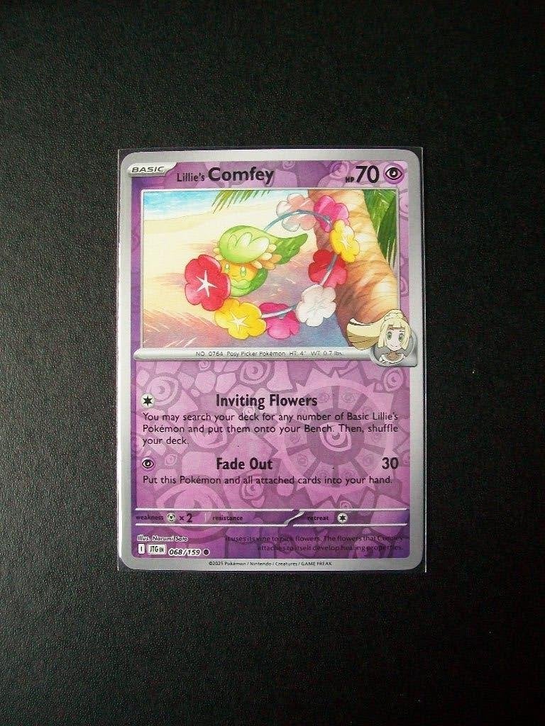 5081. Nieuwe Pokemon Kaart Holofoil Lillie's COMFEY 068/159, Ophalen of Verzenden, Nieuw, Losse kaart, Foil