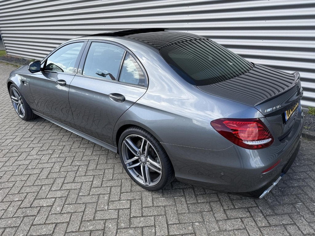 Mercedes-Benz E-klasse AMG E 63 4MATIC E63 1e Lak Pano Burme, Auto's, Mercedes-Benz, Automaat, Gebruikt, Bedrijf, Vierwielaandrijving