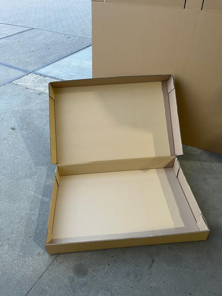 stevige dozen 93x63x11cm, Doe-het-zelf en Verbouw, Doos, 100 cm of meer, Minder dan 35 cm, Ophalen of Verzenden