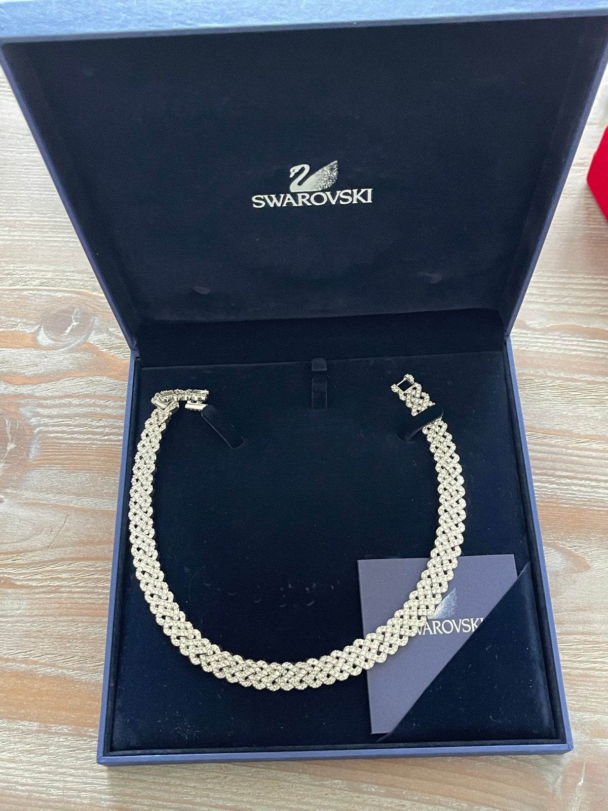 Swarovski Diamanta Ketting in originele blauwe doos, Overige materialen, Nieuw, Zilver, Ophalen