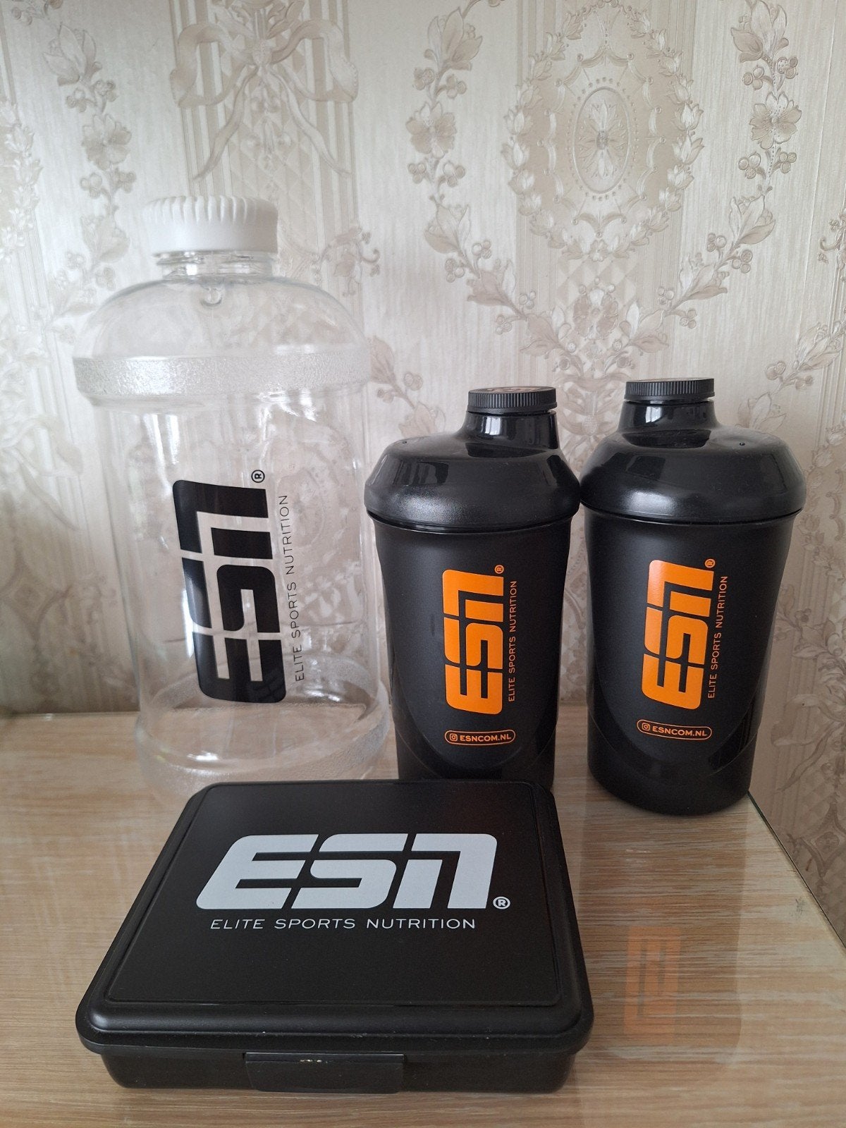 ESN bidons en pillendoosje NIEUW, Sport en Fitness, Ophalen of Verzenden, Nieuw