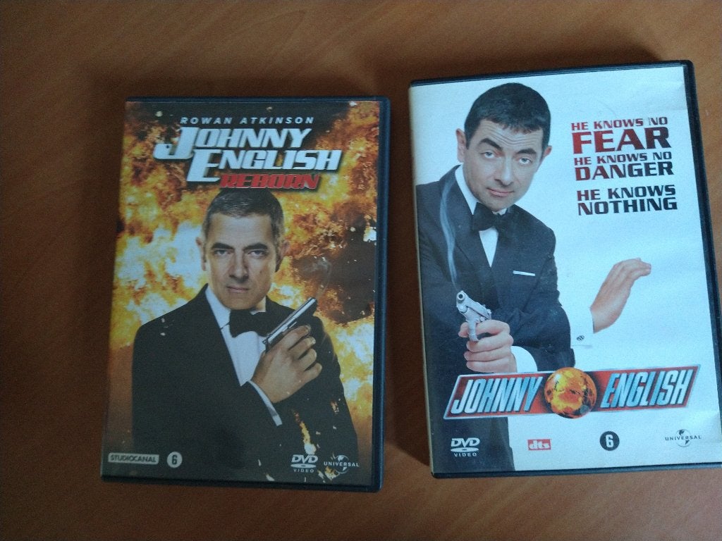 DVD Johnny English + Johnny English Reborn, Nederlands, Ophalen of Verzenden, Zo goed als nieuw, Vanaf 6 jaar