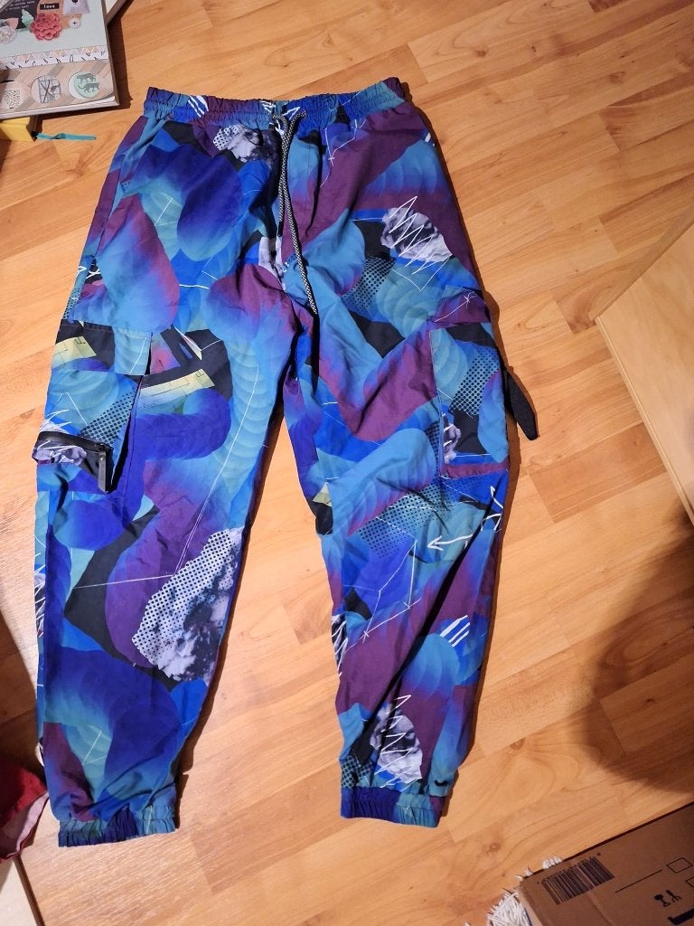 Bershka hiphopbroek maat S, Ophalen of Verzenden, Zo goed als nieuw, Lang