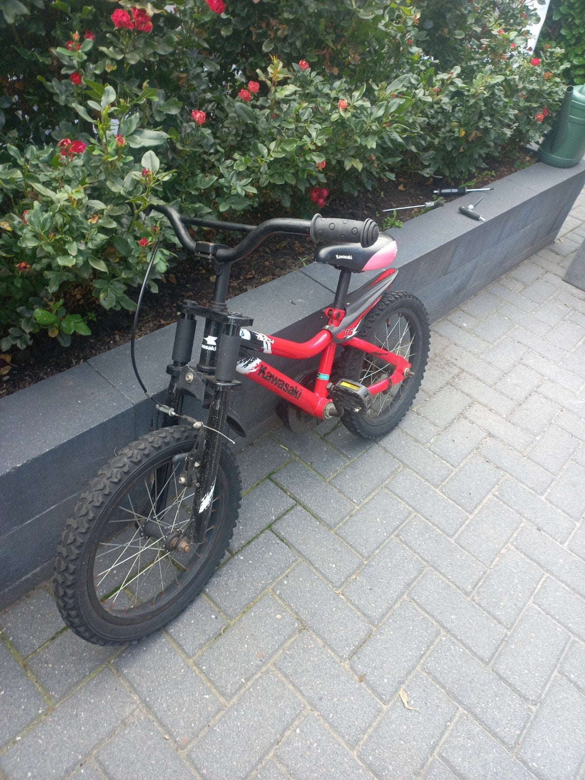 supermooie kinderfiets! (kawasaki), Fietsen en Brommers, Fietsen | Crossfietsen en BMX, Ophalen, Staal