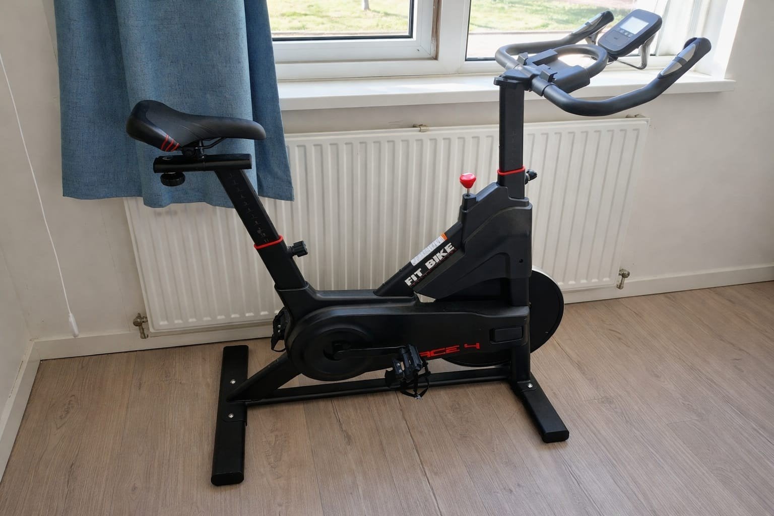 Fitbike Race 4 Hometrainer ZGAN, Ophalen, Zo goed als nieuw, Metaal, Benen