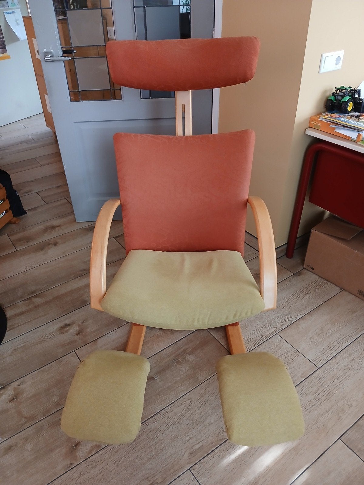 Stokke/Varier stoel, Huis en Inrichting, Ophalen, Gebruikt, 75 tot 100 cm, 50 tot 75 cm